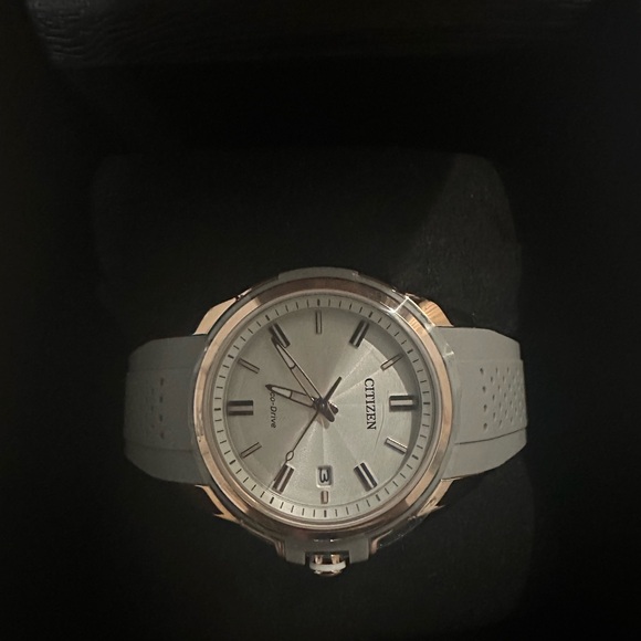 Citizen Eco Drive Weekender Pink Gold Tone Stainless Steel Quartz Ladies Watch - Picture 2 of 5